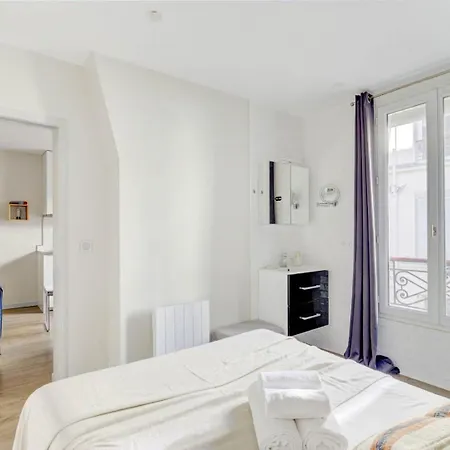 Apartment Bnbnook - Cozy 1br - Champ De Mars & Eiffel Tower *