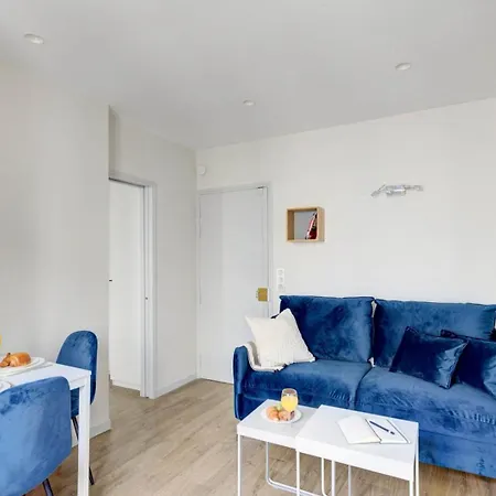 Bnbnook - Cozy 1br - Champ De Mars & Eiffel Tower Apartment *